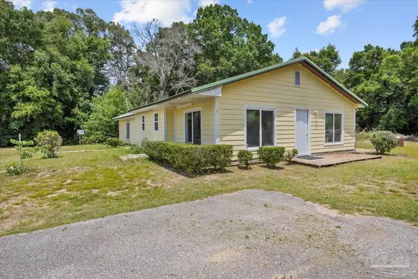 Milton, FL 32583,3950 Oakus Dr