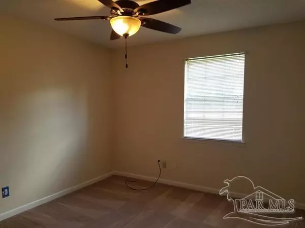 Milton, FL 32570,6239 Belair Dr