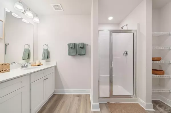 Gulf Breeze, FL 32563,5677 Stellarjay St