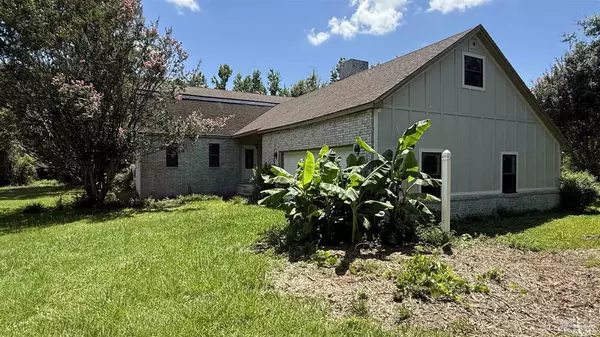 Jay, FL 32565,3675 Hazel Godwin Rd