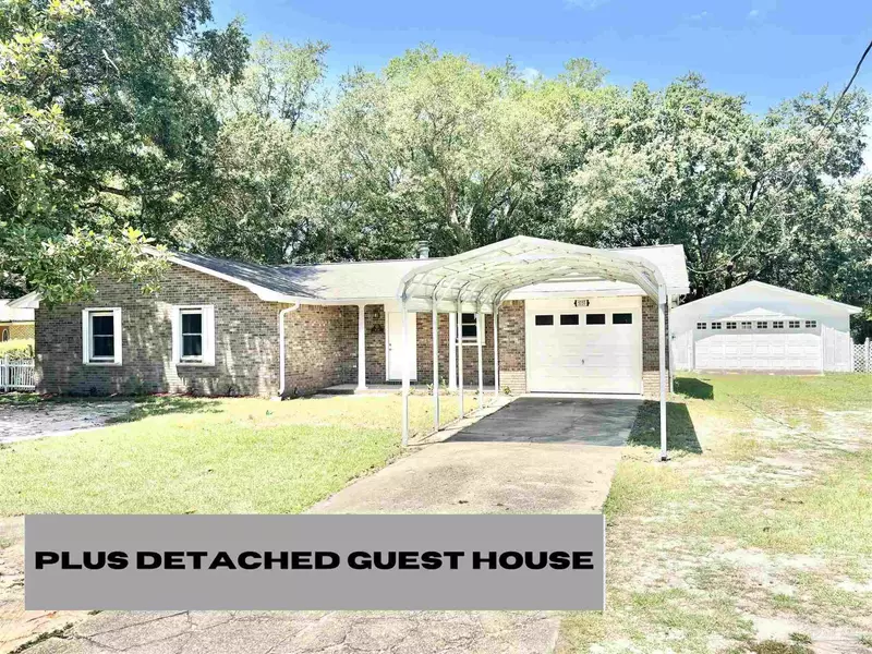 5737 Chumuckla Hwy, Pace, FL 32571