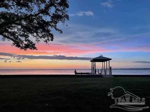 Gulf Breeze, FL 32563,6622 East Bay Blvd