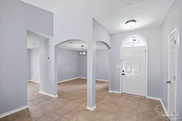 Pensacola, FL 32506,9037 Cayman Ln