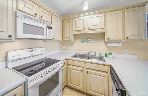 Pensacola, FL 32507,13500 Sandy Key Dr