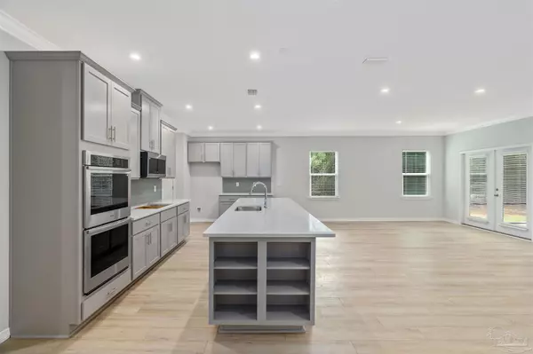 Pensacola, FL 32526,6266 Forest Pines Dr