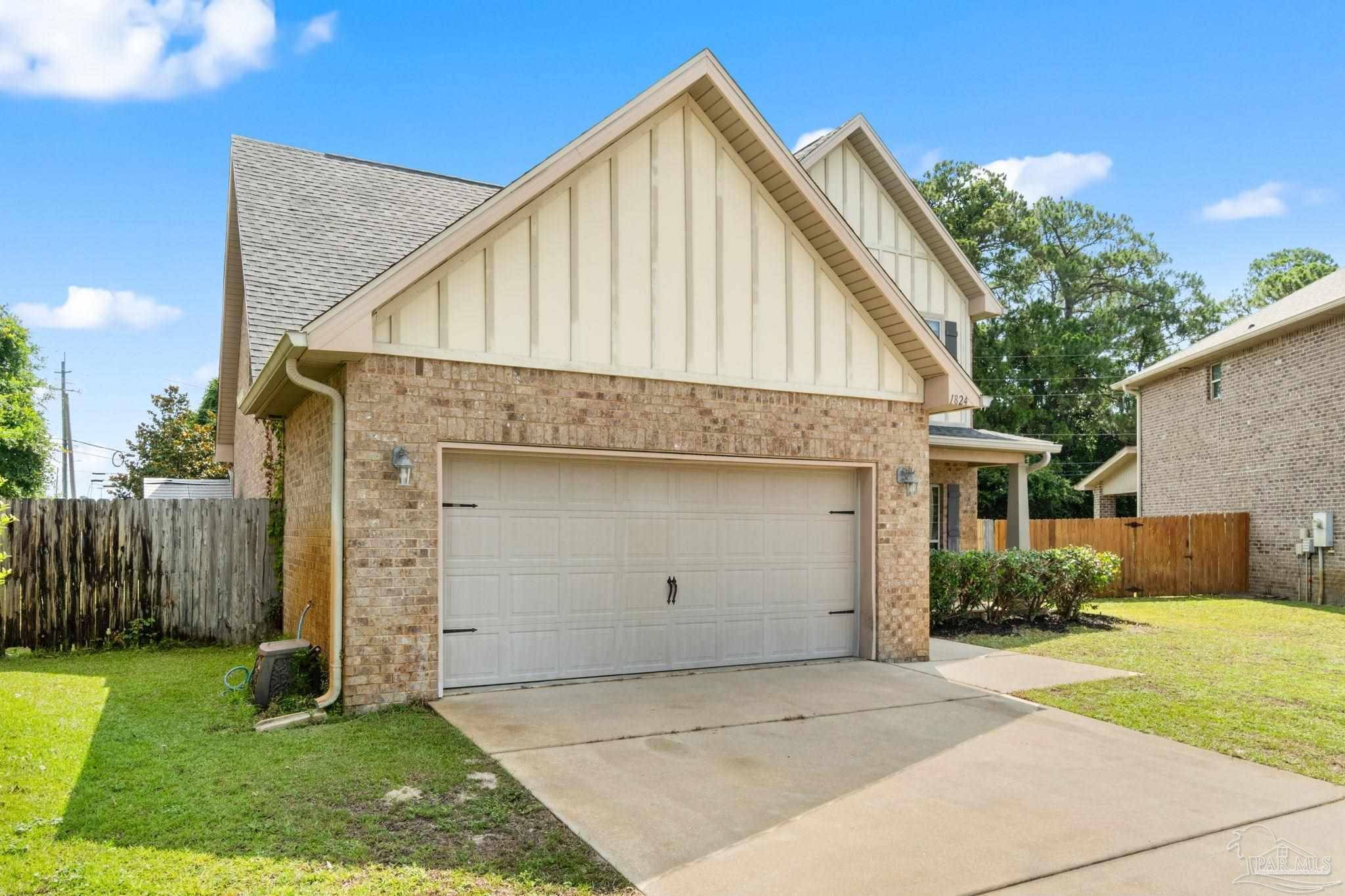 Navarre, FL 32566,1824 Lindsey Magnolia Ct