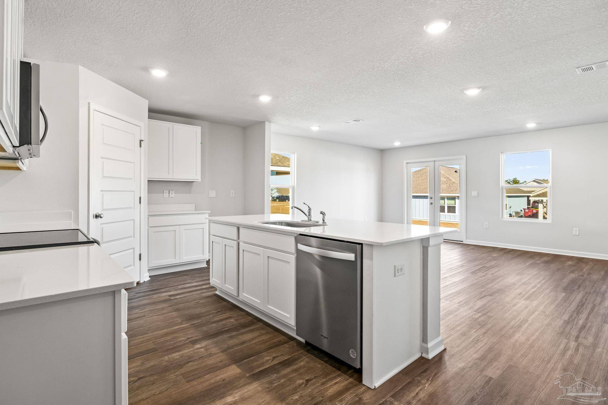 Cantonment, FL 32533,123 Anhinga St
