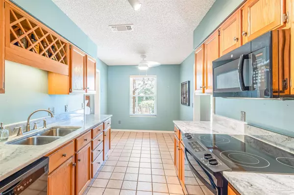 Pensacola, FL 32504,3430 Arizona Dr