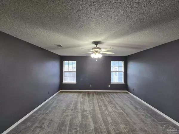 Navarre, FL 32566,8751 Cicilia Ct