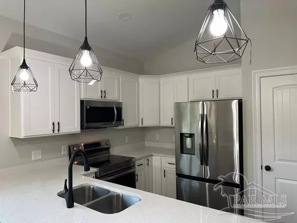 Milton, FL 32583,3288 Damon Dr