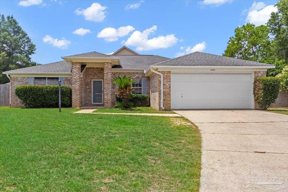 Pace, FL 32571,4404 Summerfield Ct
