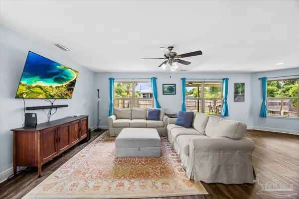 Pensacola, FL 32507,5811 Japonica Ave