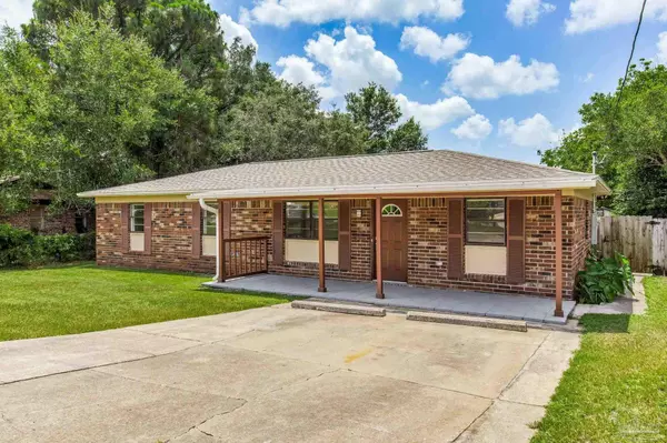 7125 Ben Sasser Dr, Pensacola, FL 32526