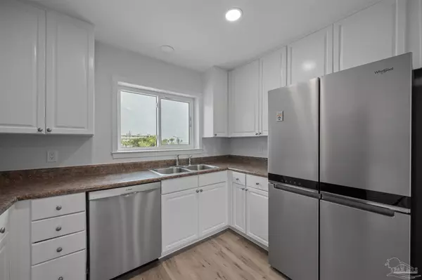 Perdido Key, FL 32507,16470 Perdido Key Dr