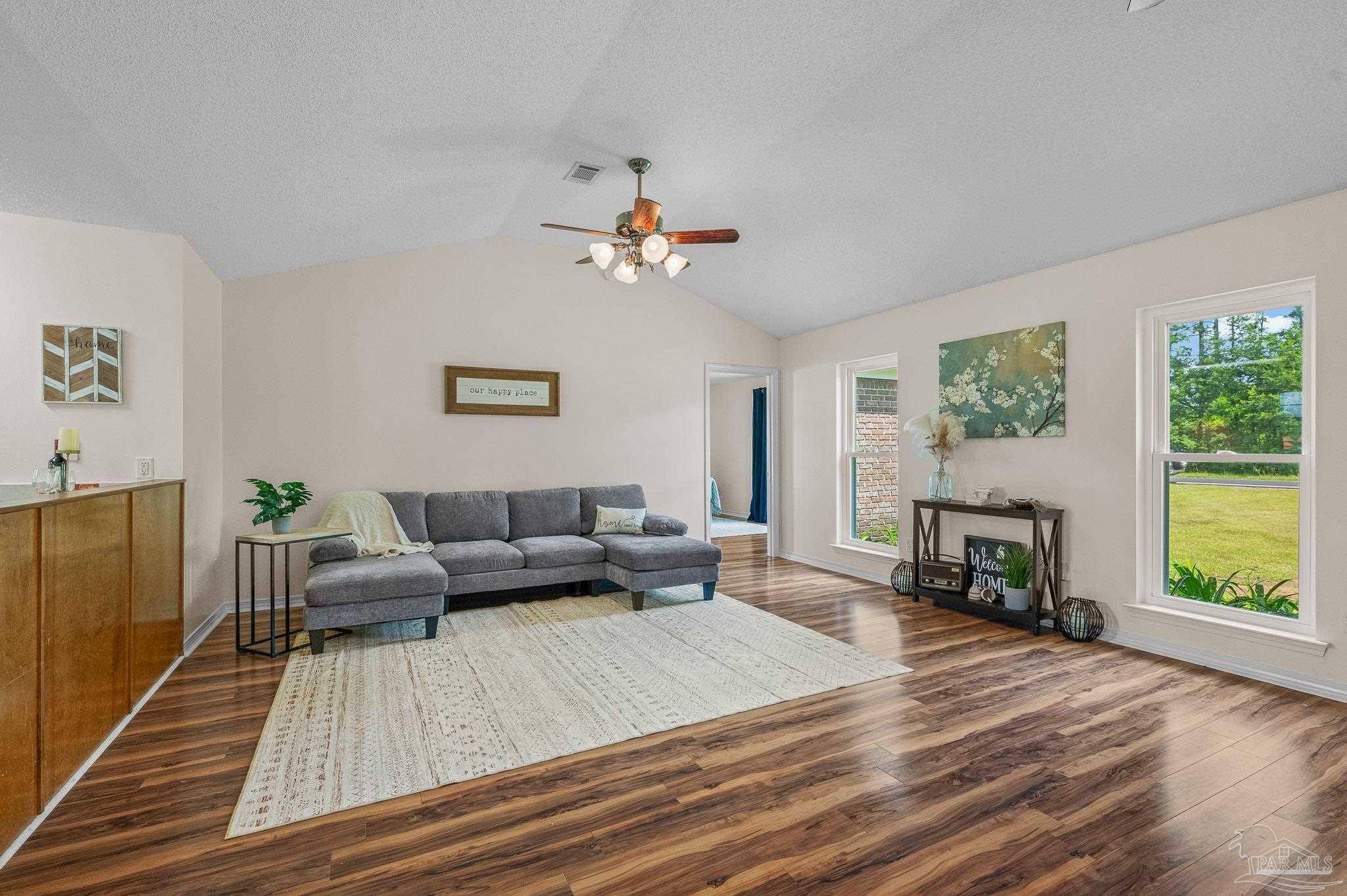 Pace, FL 32571,3849 Luther Fowler Rd