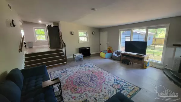 Milton, FL 32570,6611 Lee St