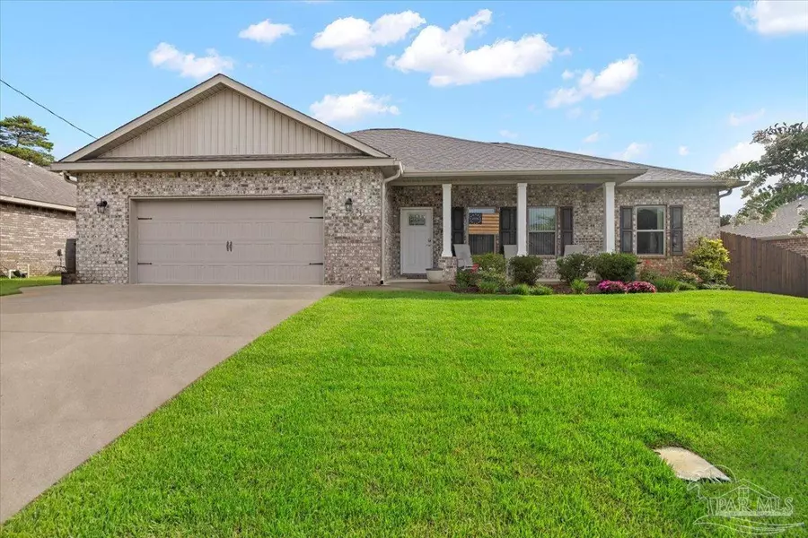 5379 Longhorn Trl, Gulf Breeze, FL 32563