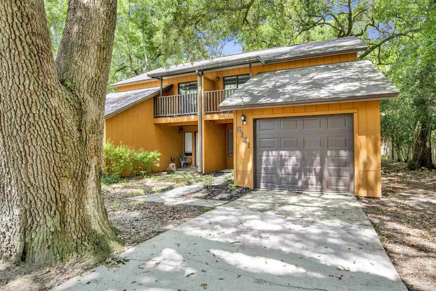 6141 Alicia Dr, Pensacola, FL 32504