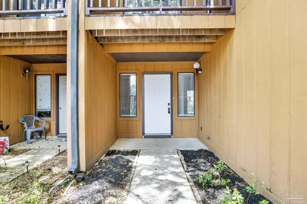 Pensacola, FL 32504,6141 Alicia Dr