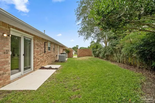 Pensacola, FL 32505,3385 Marcus Pointe Blvd