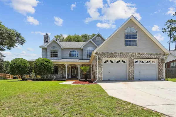 2724 Ashbury Ln, Cantonment, FL 32533