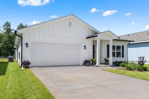 Milton, FL 32583,5337 Carnation Dr