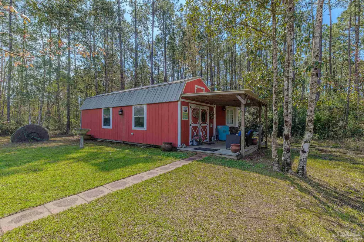 Milton, FL 32583,4176 Coachman Rd