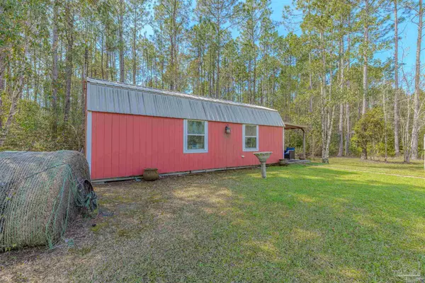 Milton, FL 32583,4176 Coachman Rd