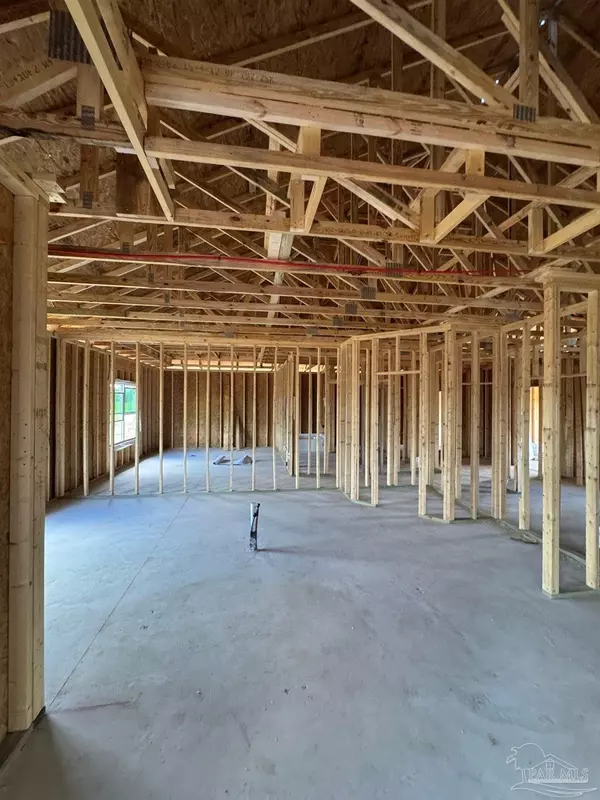 Pace, FL 32571,9216 Salter Rd