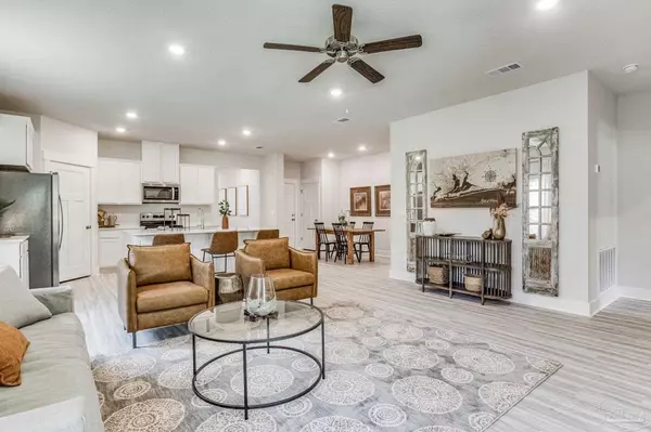 Pensacola, FL 32526,9777 Windy Hill Rd