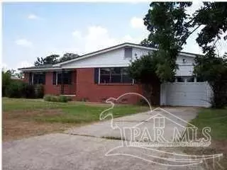 1802 Peyton Dr, Pensacola, FL 32503