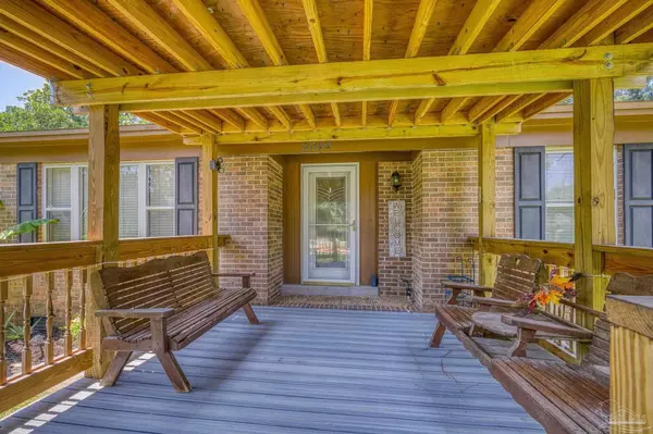 Gulf Breeze, FL 32563,3044 Laurel Dr