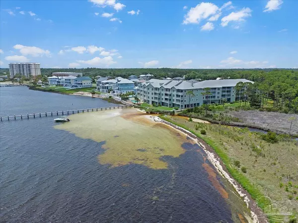 4060 Indigo Dr, Pensacola, FL 32507