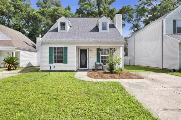 6980 Weatherwood Dr, Pensacola, FL 32506