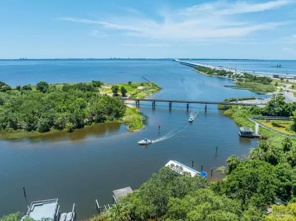 Pensacola, FL 32501,1725 E La Rua St
