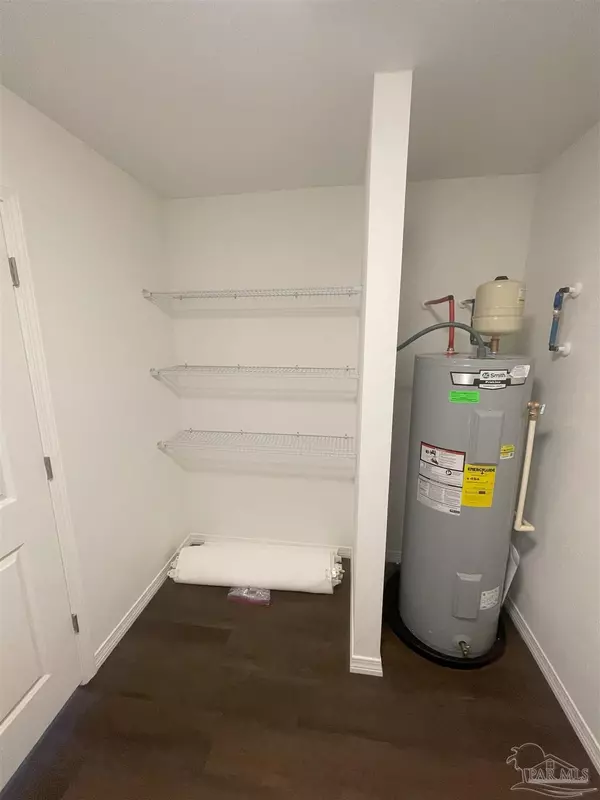 Pensacola, FL 32501,2704 N H St