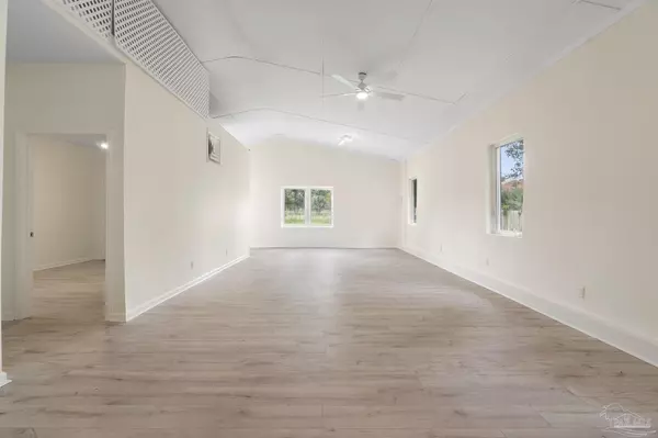 Pensacola, FL 32501,1305 W Scott St