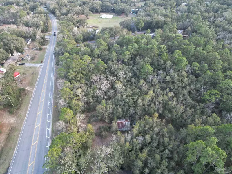 000 Ward Basin Rd, Milton, FL 32583