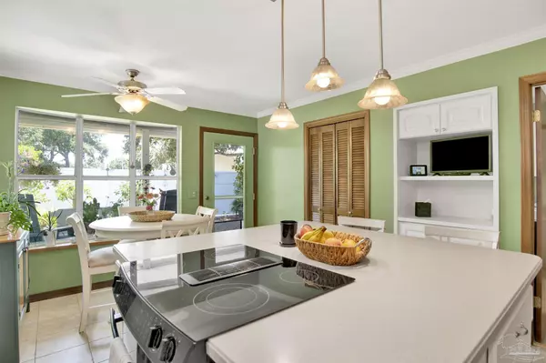 Pensacola, FL 32507,11726 Chanticleer Dr