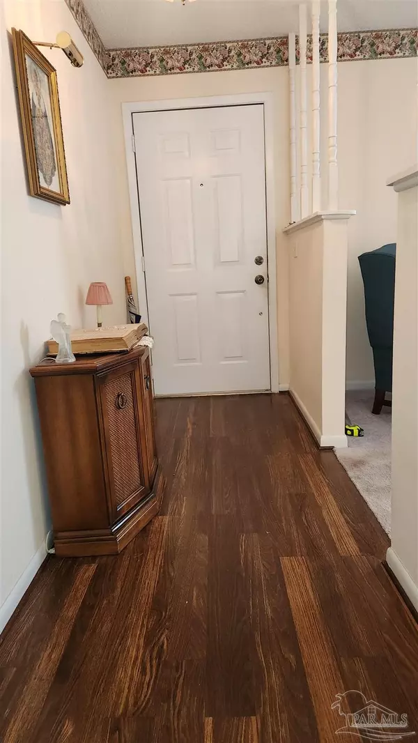 Pensacola, FL 32504,1810 Toni St