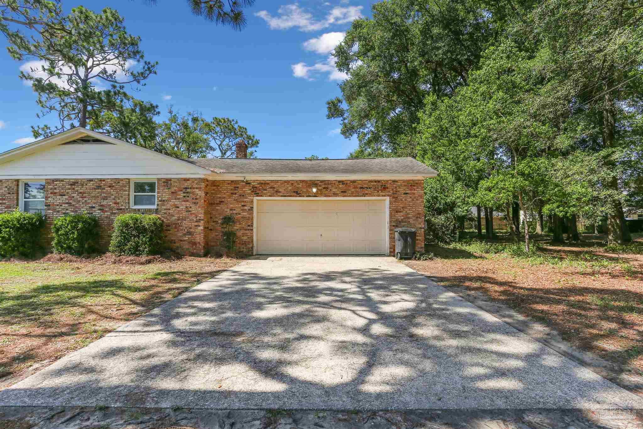Pensacola, FL 32503,6222 Maybelle Dr