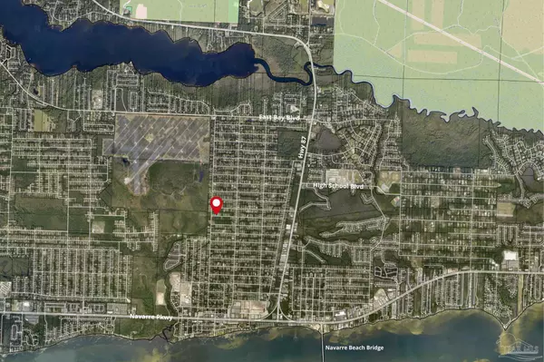 8104 Miranda St, Navarre, FL 32566