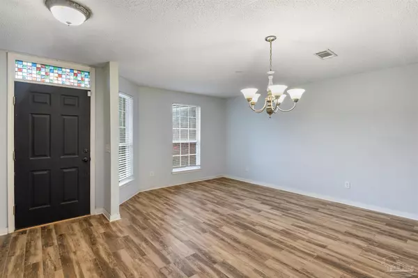 Pace, FL 32571,4818 Laurel Oak Dr