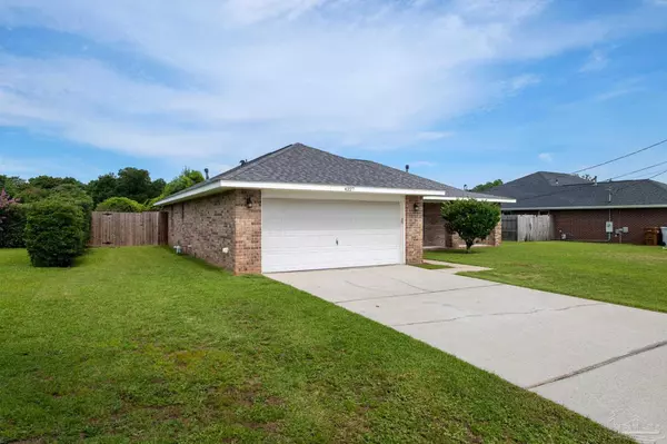 Pace, FL 32571,4227 Frasier Ln