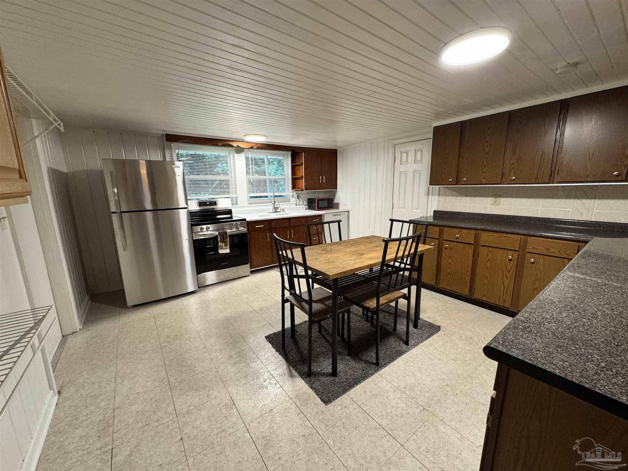 Pensacola, FL 32534,8680 Sharon Ln