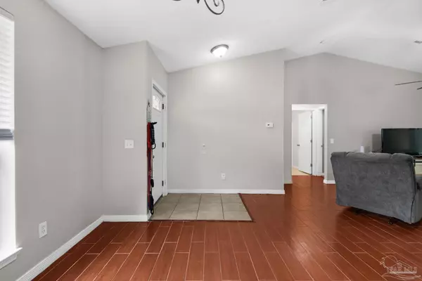 Pensacola, FL 32506,7705 W Jackson St