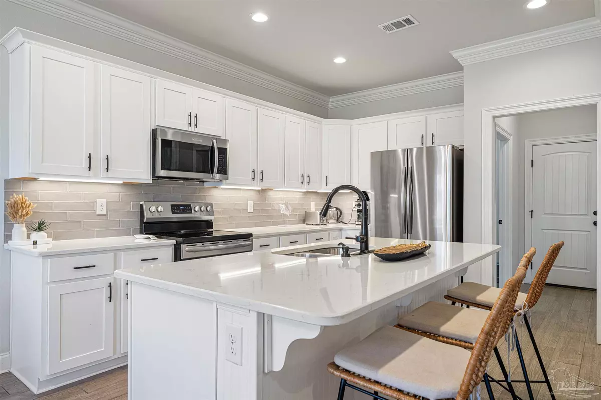 Gulf Breeze, FL 32563,1467 Penn State Ct