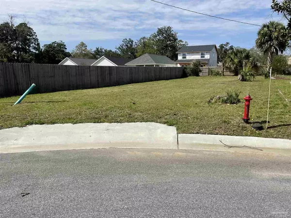 Pensacola, FL 32503,1116 E Fisher St