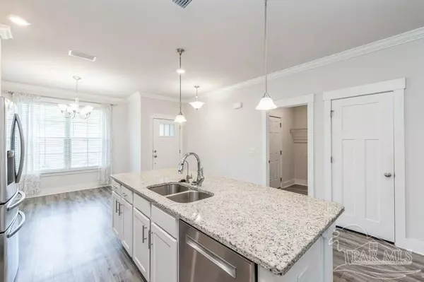Gulf Breeze, FL 32563,1994 Cambridge Park Dr