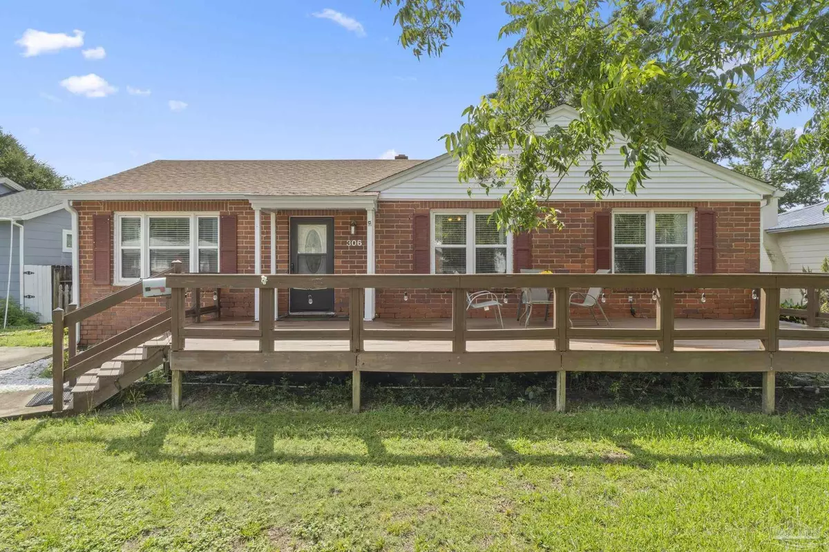Pensacola, FL 32507,306 SE Kalash Rd